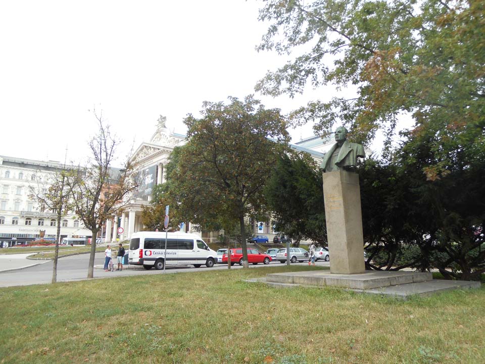 Брно. Памятник Родиону Малиновскому